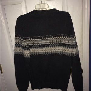St. John Bay LG sweater